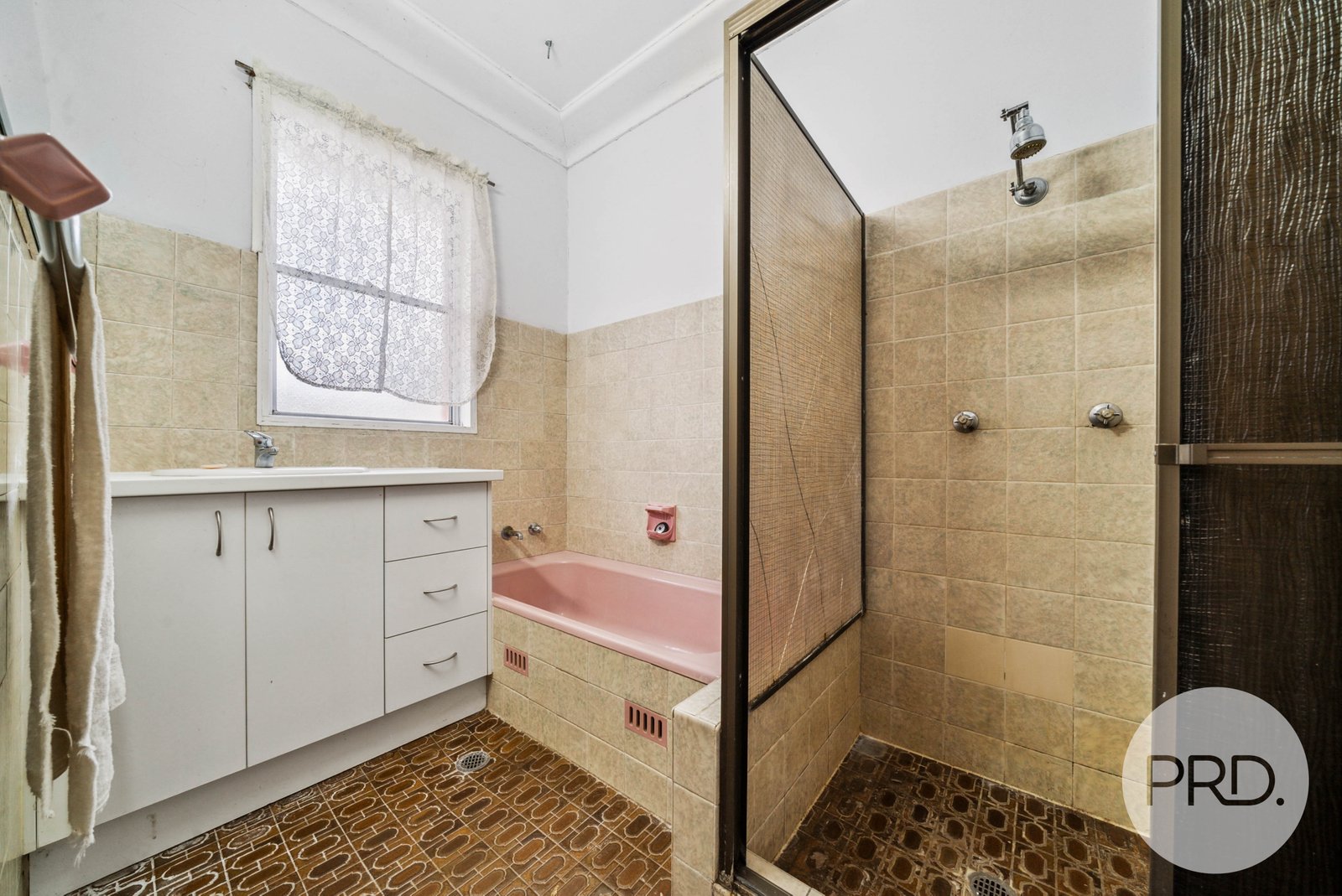 11 James Street KOORINGAL 10