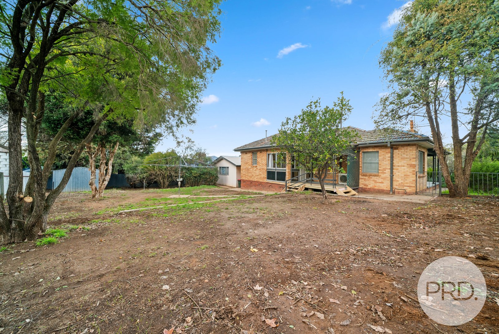 11 James Street KOORINGAL 14