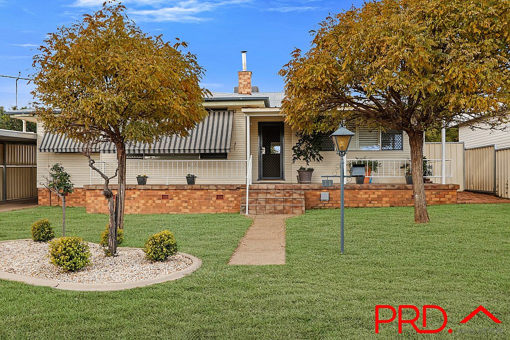11 Jill Street TAMWORTH 1