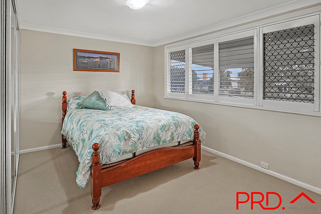 11 Jill Street TAMWORTH 2