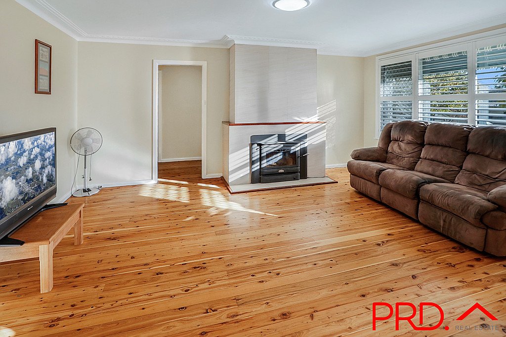 11 Jill Street TAMWORTH 5