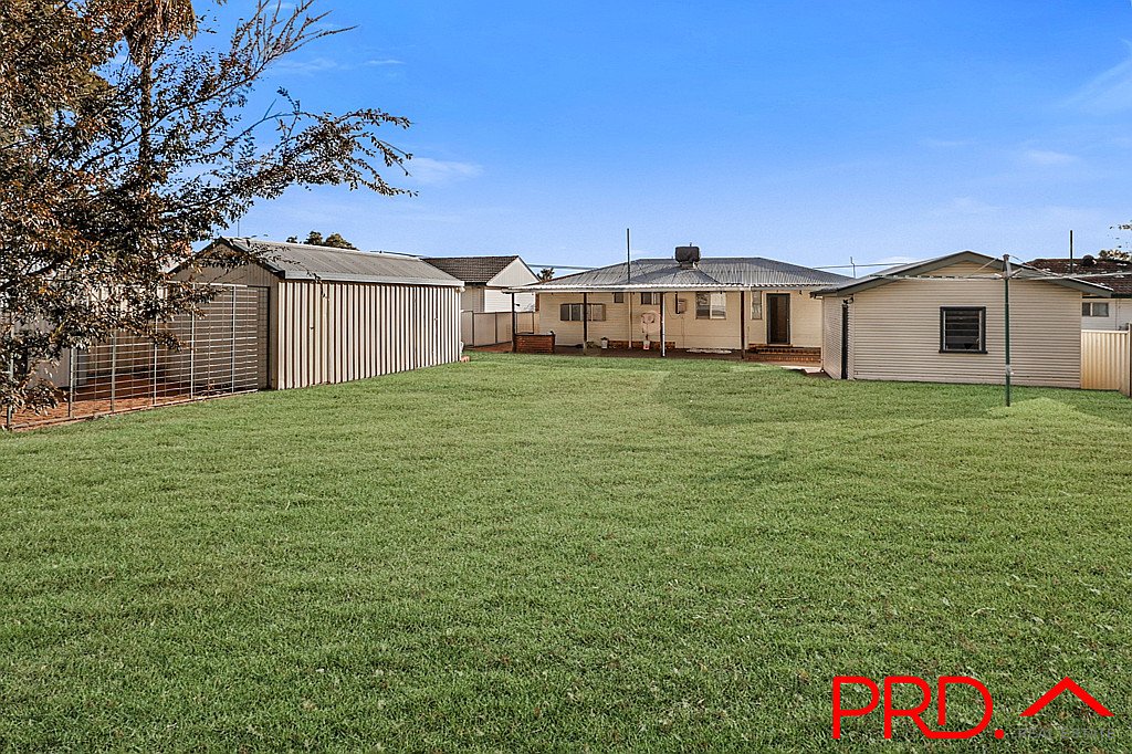 11 Jill Street TAMWORTH 11