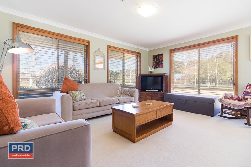 11 John Dwyer Crescent BUNGENDORE 3