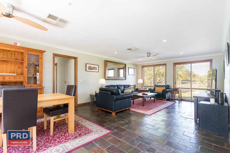 11 John Dwyer Crescent BUNGENDORE 7