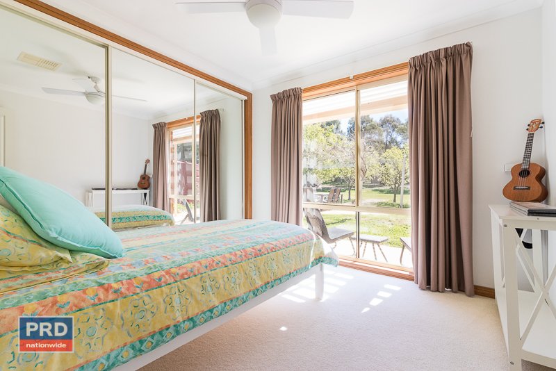 11 John Dwyer Crescent BUNGENDORE 12