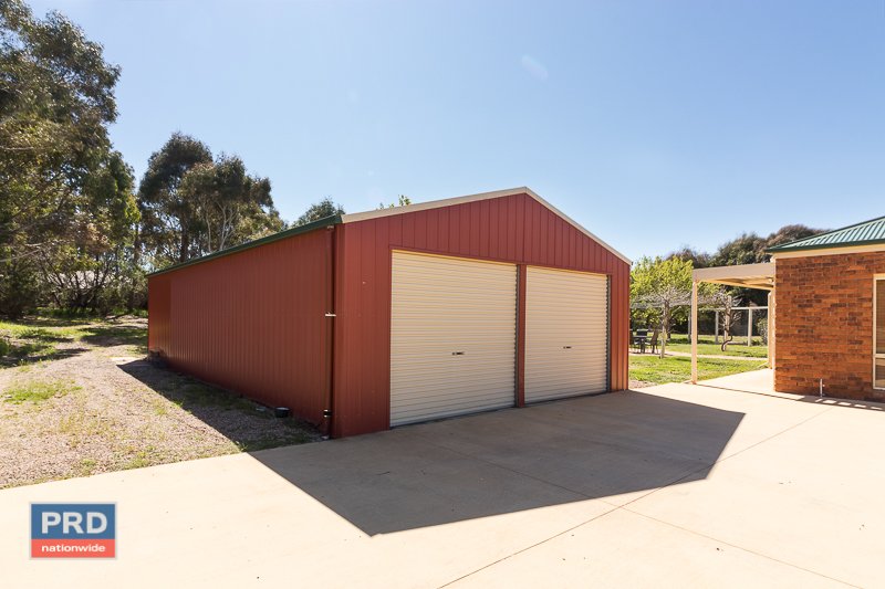 11 John Dwyer Crescent BUNGENDORE 15