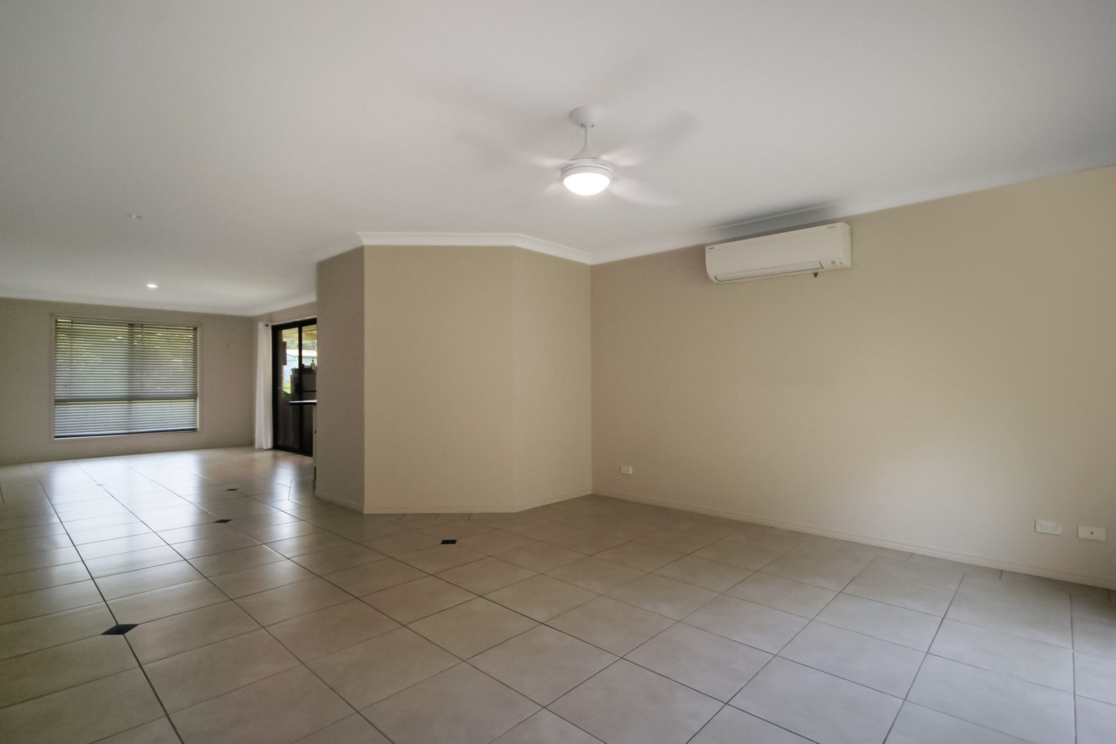 11 John Street JOHNS RIVER 4