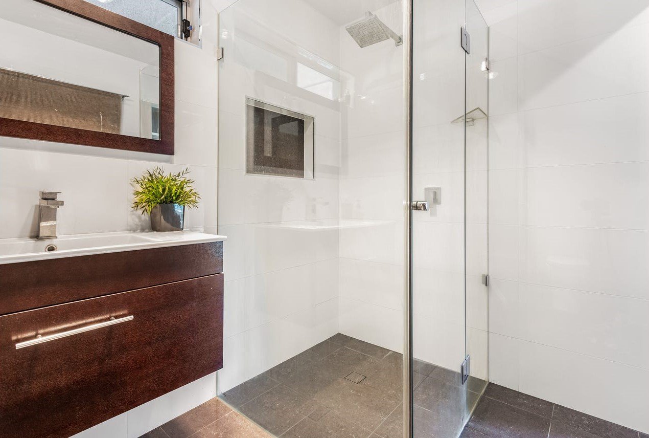 11 Kauri Court PALM BEACH 12