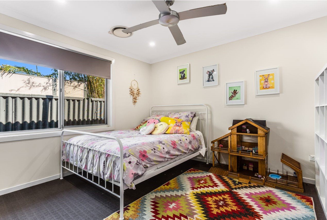 11 Kauri Court PALM BEACH 6