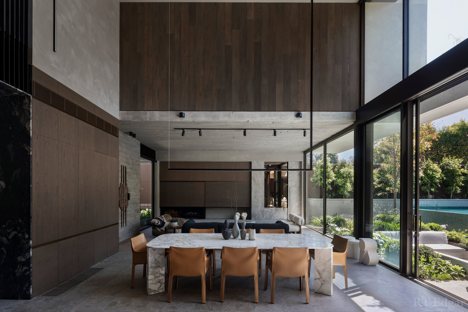 Real Estate and Property in 11 Kent Court, Toorak, VIC