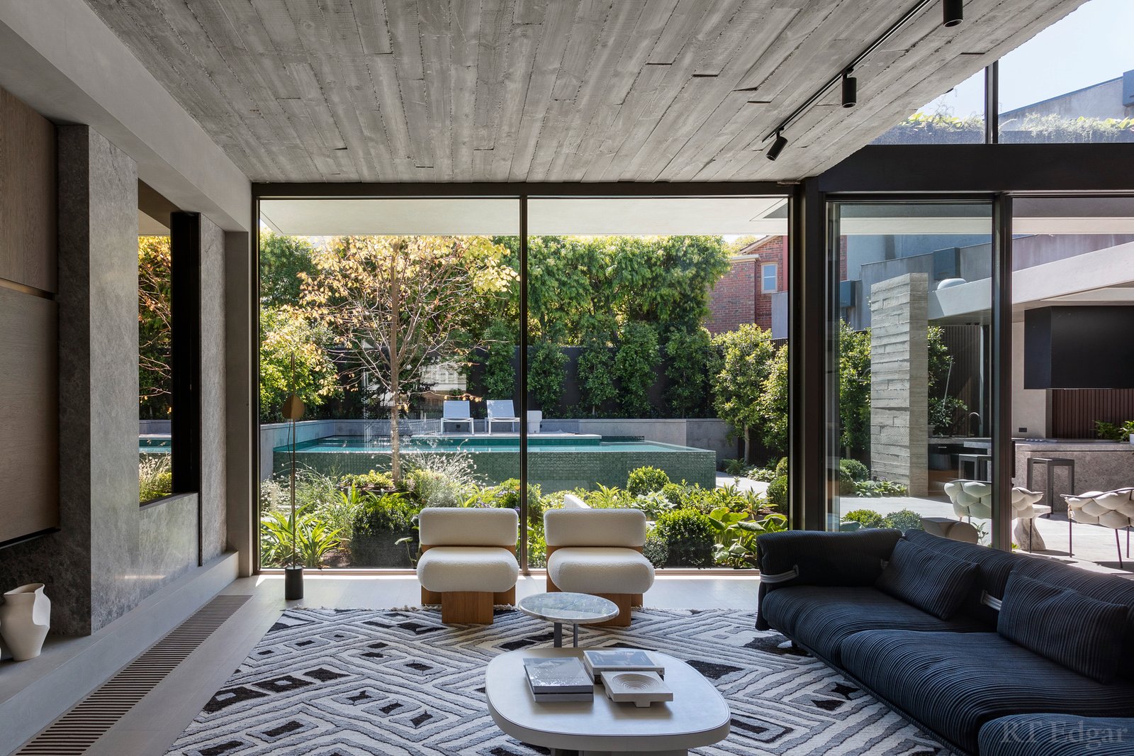 Real Estate and Property in 11 Kent Court, Toorak, VIC