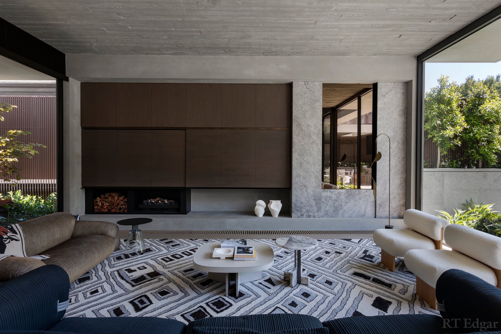 Real Estate and Property in 11 Kent Court, Toorak, VIC