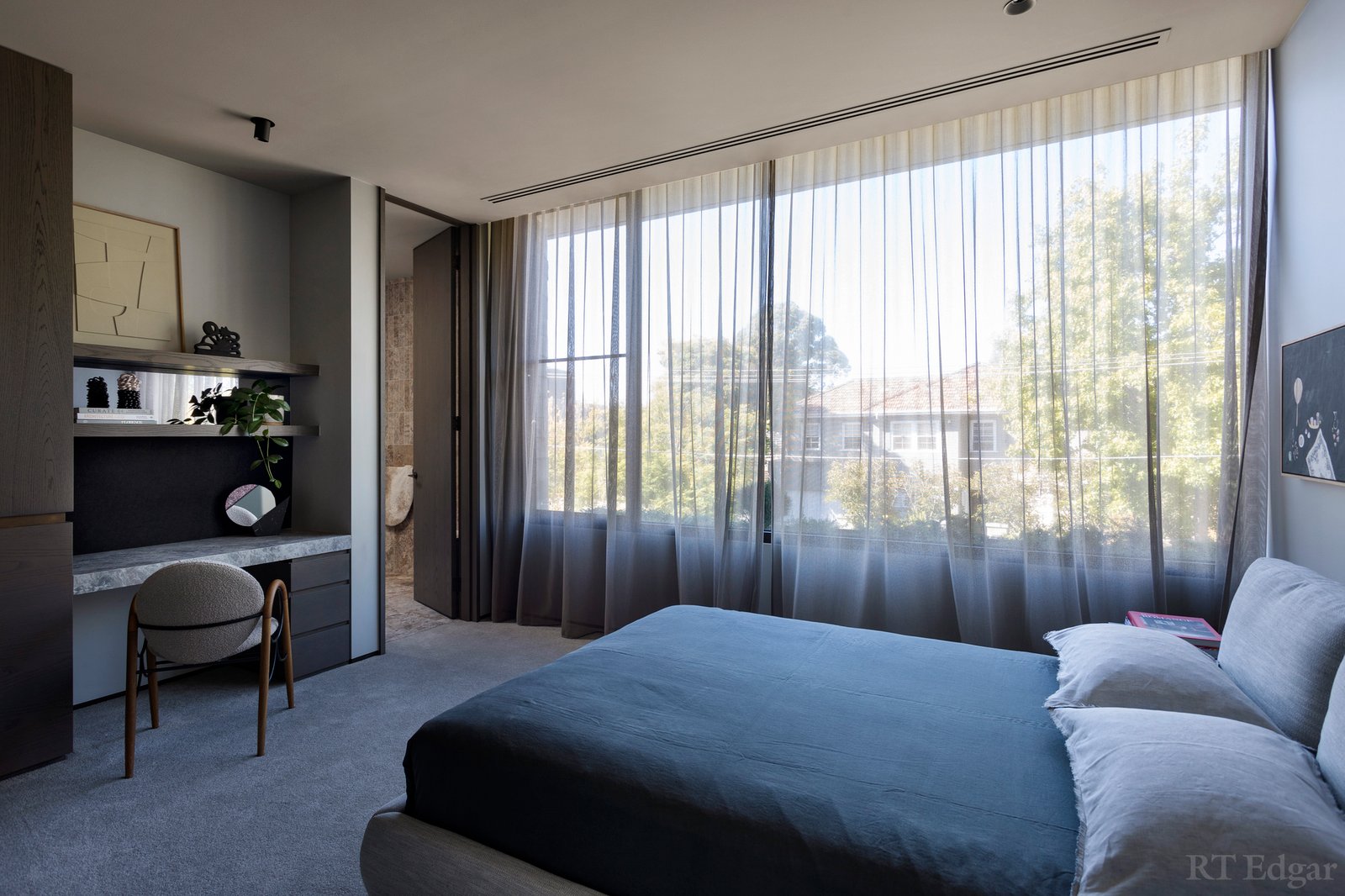 Real Estate and Property in 11 Kent Court, Toorak, VIC