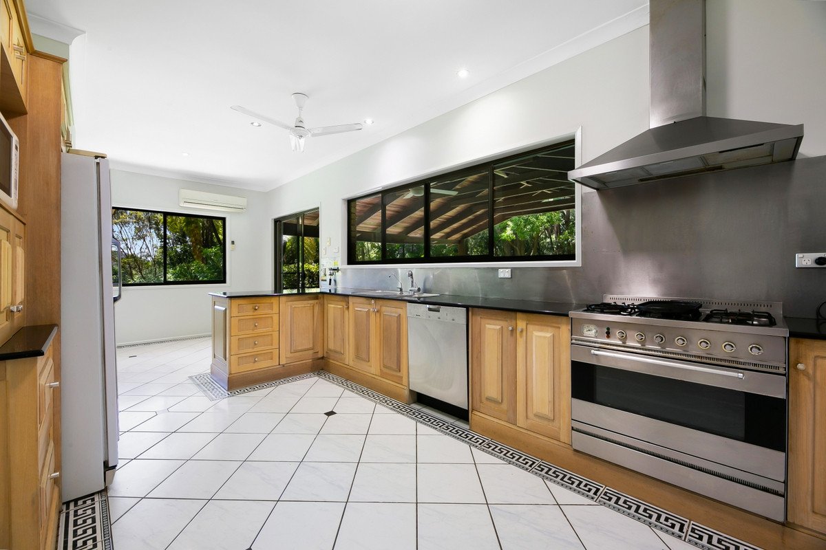 11 Kianga Court Currumbin Valley 6