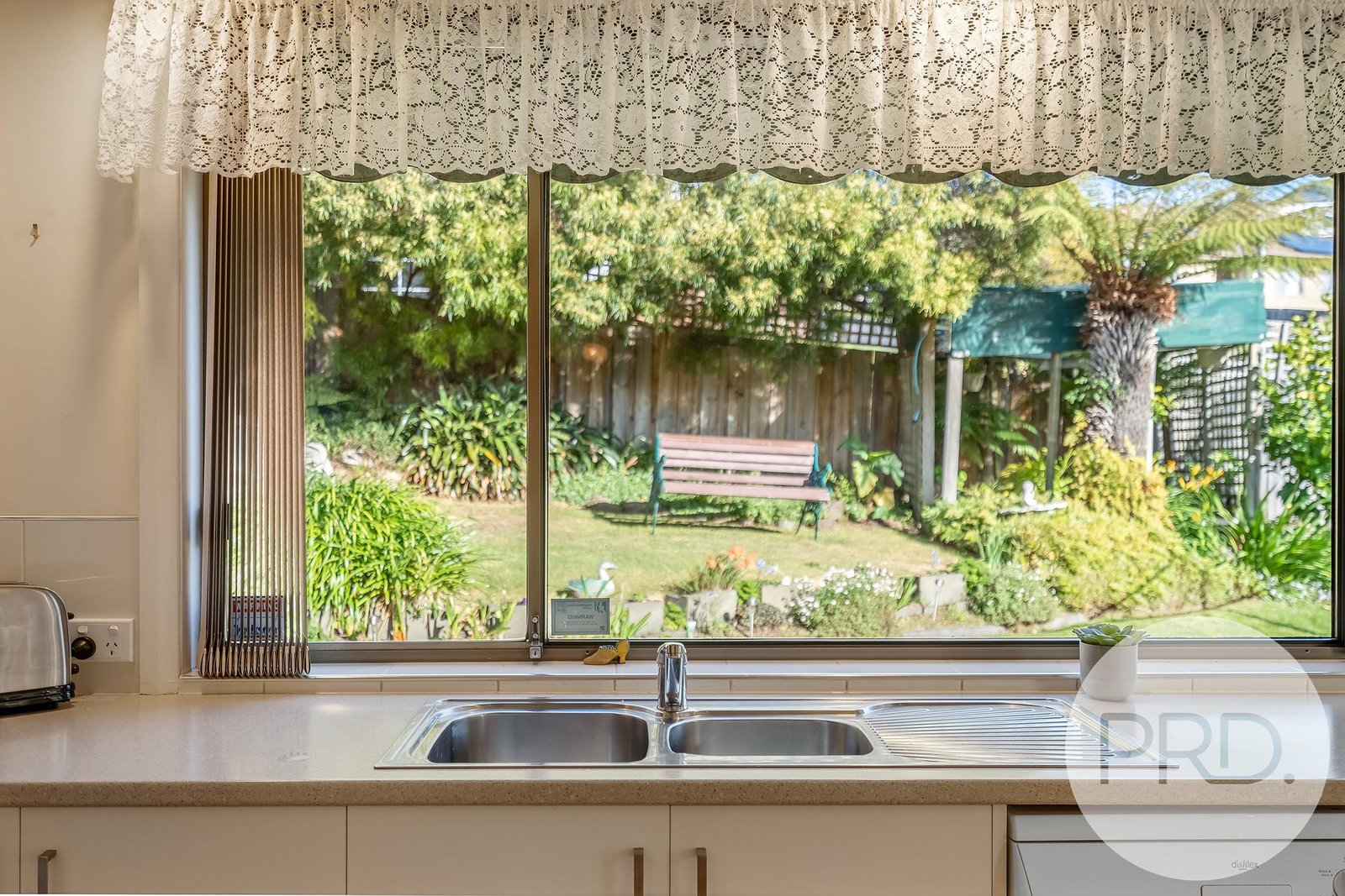 11 Kilander Crescent BERRIEDALE 20