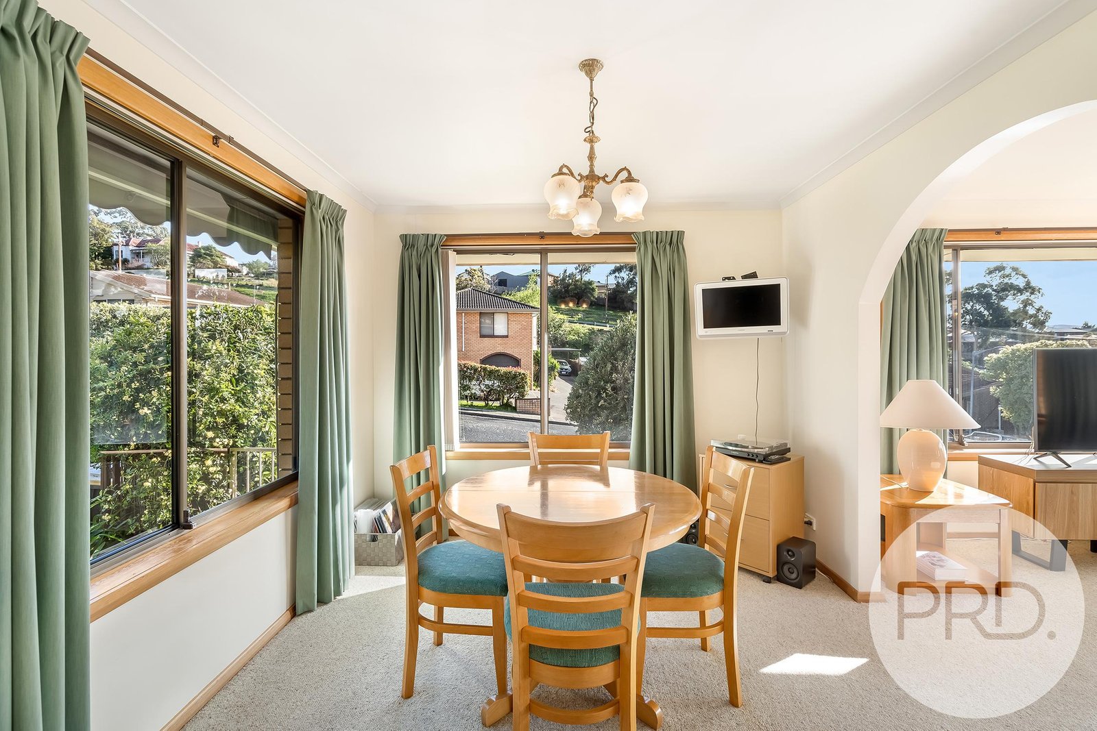 11 Kilander Crescent BERRIEDALE 22