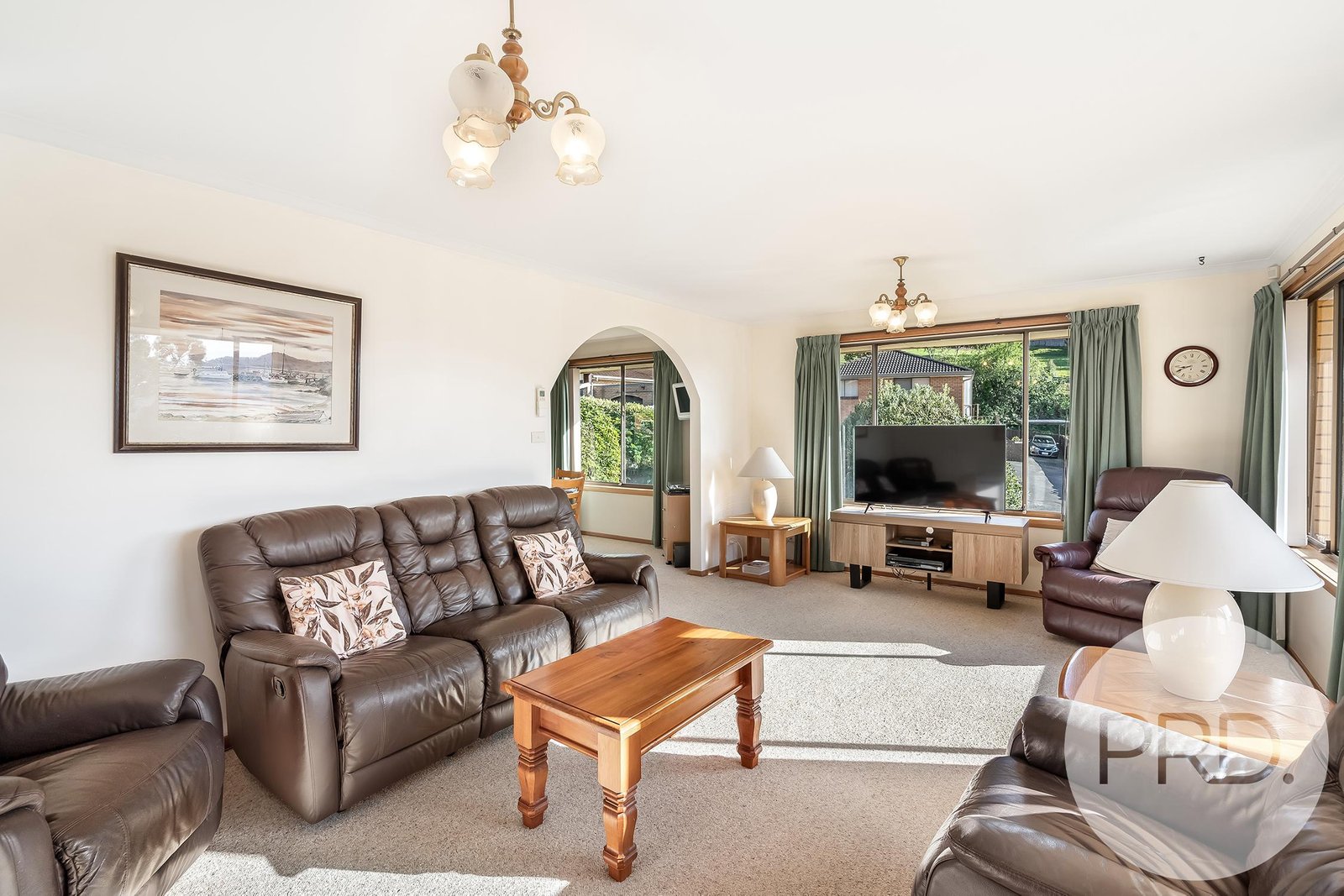 11 Kilander Crescent BERRIEDALE 29