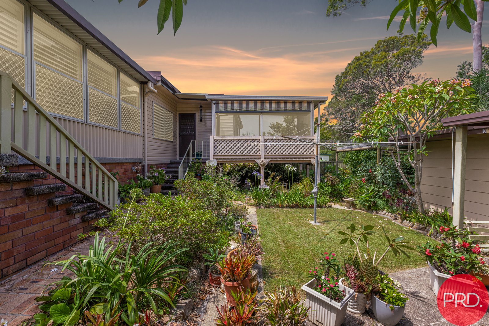 11 Kimian Avenue WARATAH WEST 2
