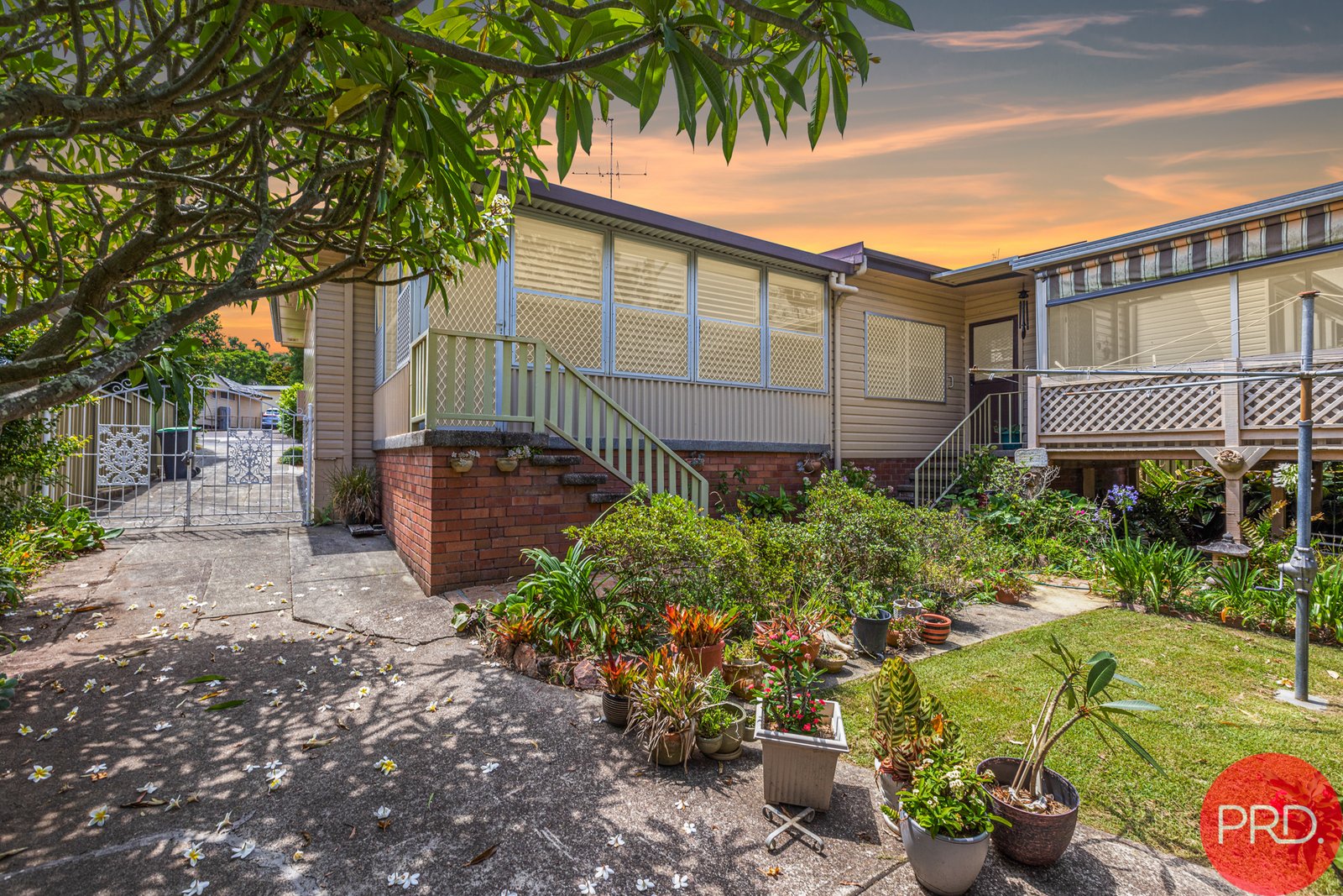 11 Kimian Avenue WARATAH WEST 3