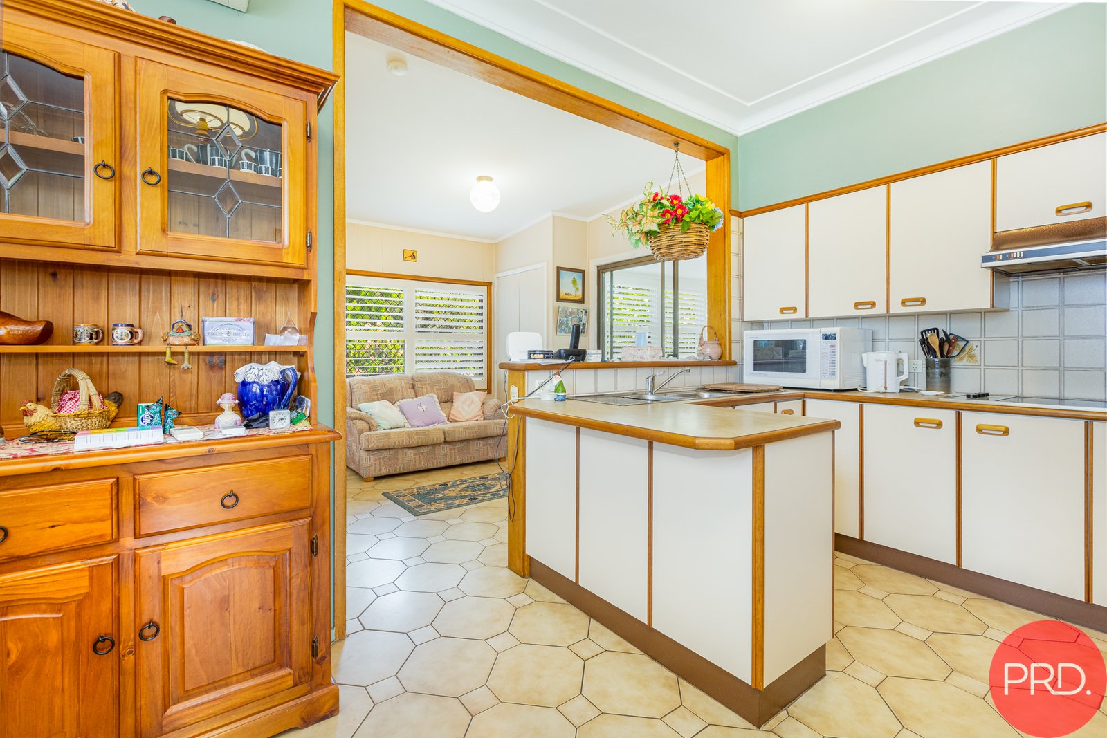11 Kimian Avenue WARATAH WEST 10