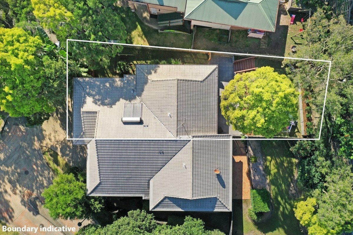 1/1 Kingia Court Burleigh Heads 1