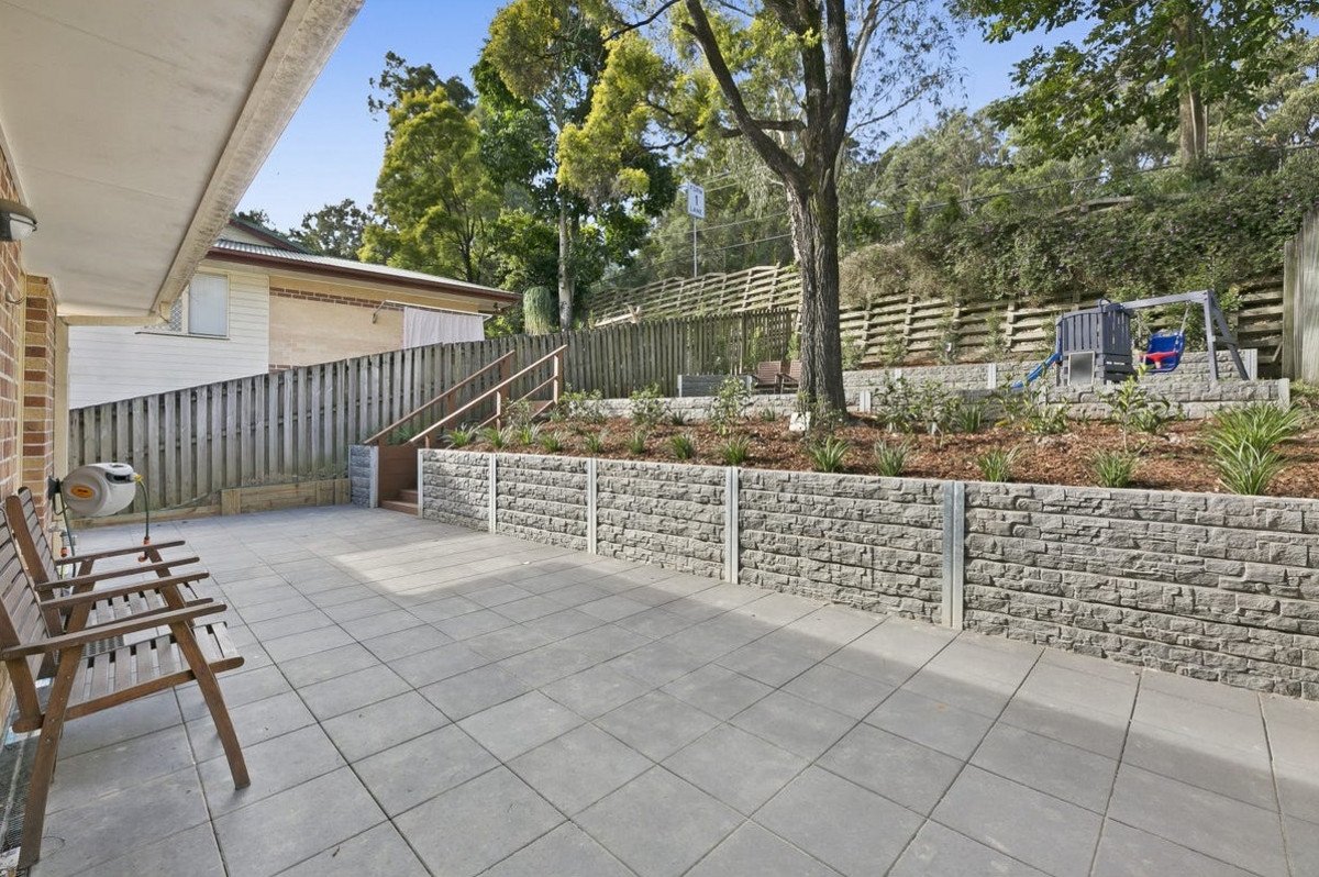 1/1 Kingia Court Burleigh Heads 29