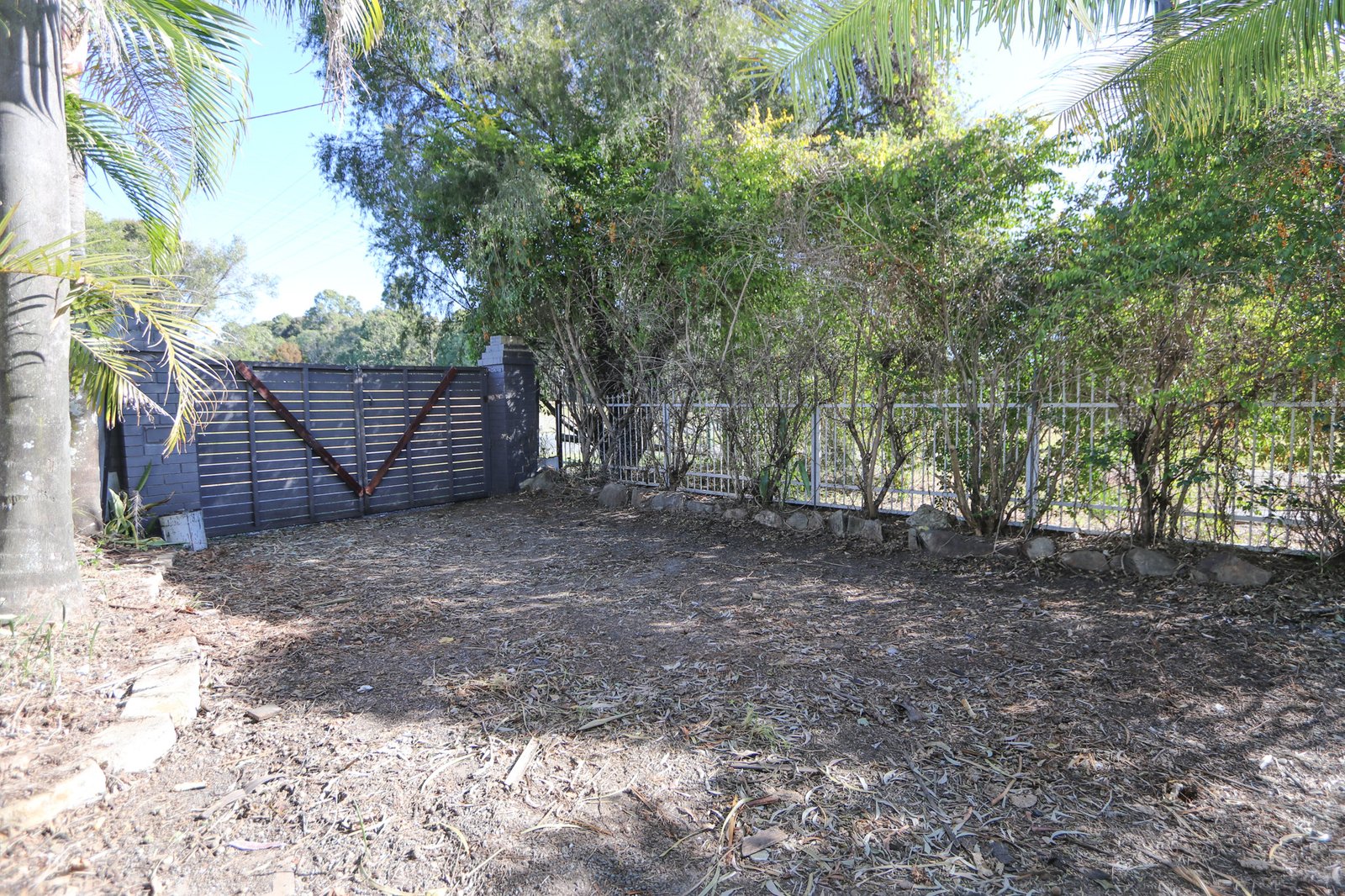 11 Kingsway Drive MOLENDINAR 23