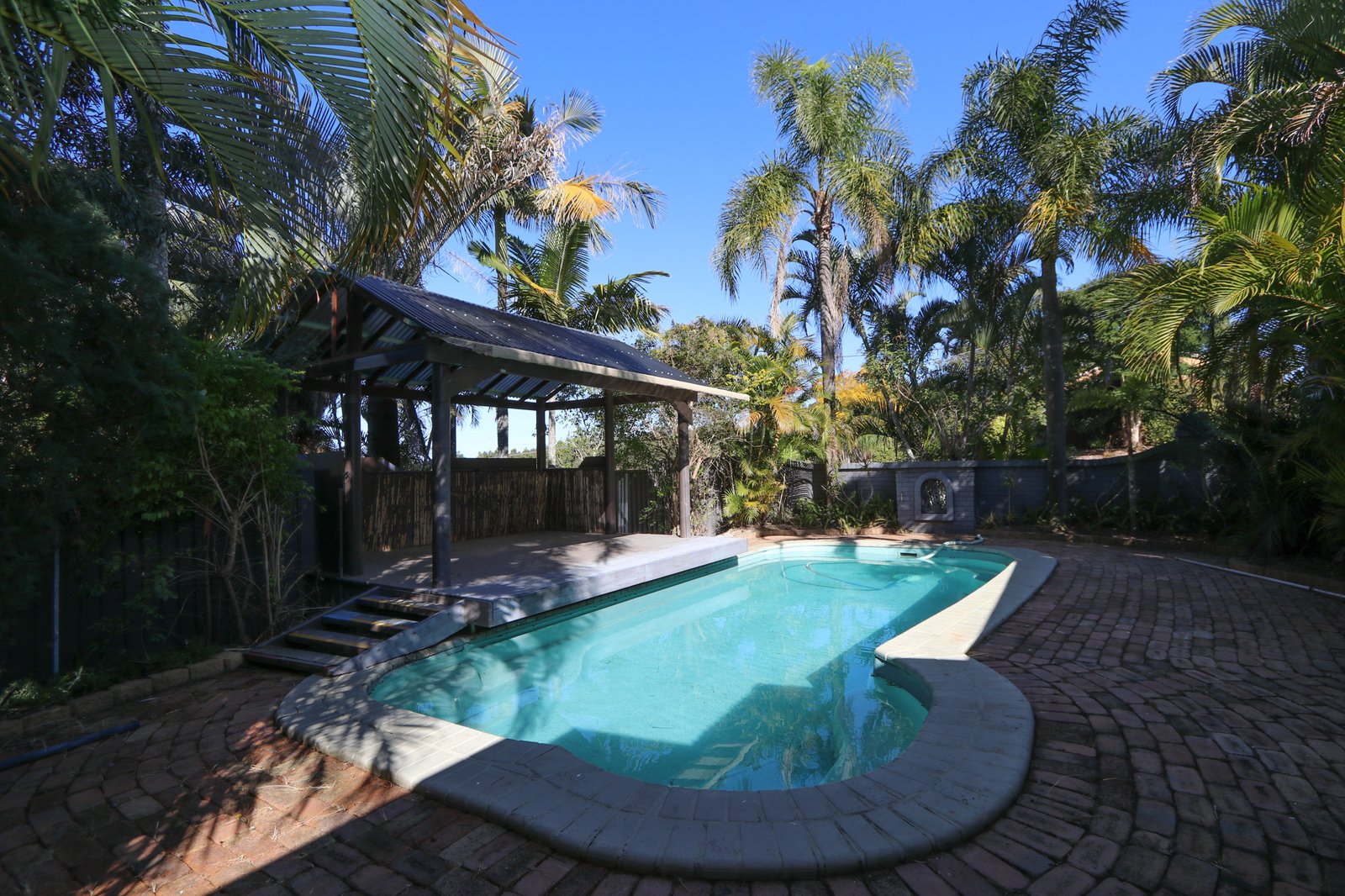 11 Kingsway Drive MOLENDINAR 2
