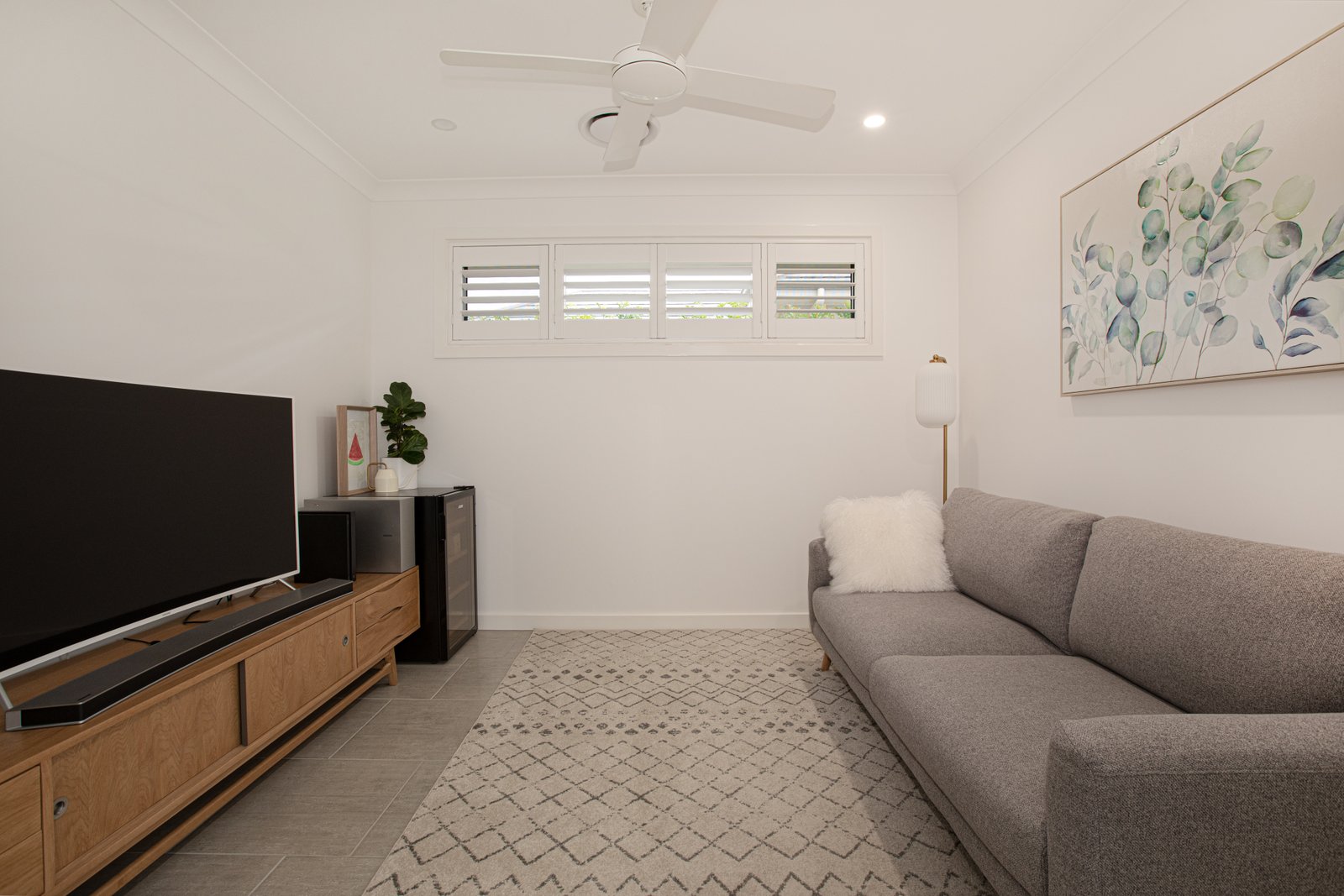 11 Kinnavane Road NORTH ROTHBURY 8