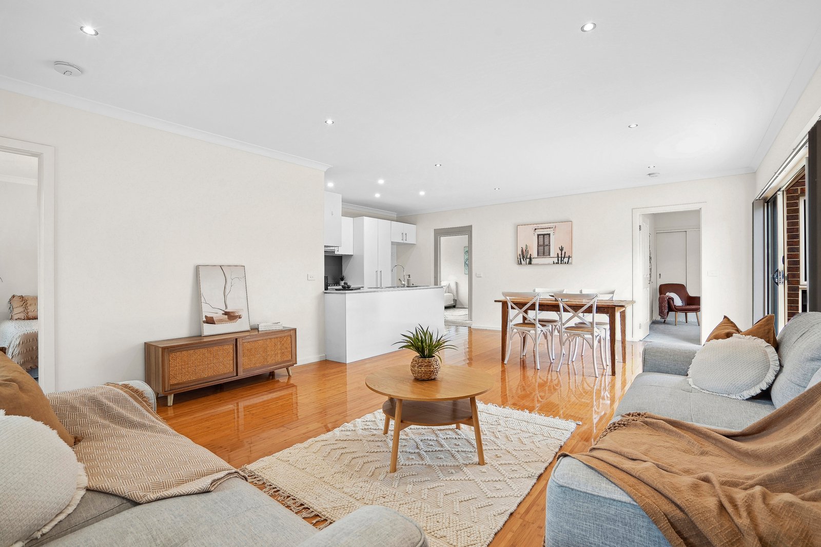 Gallery: 1/1 Kinnon Avenue