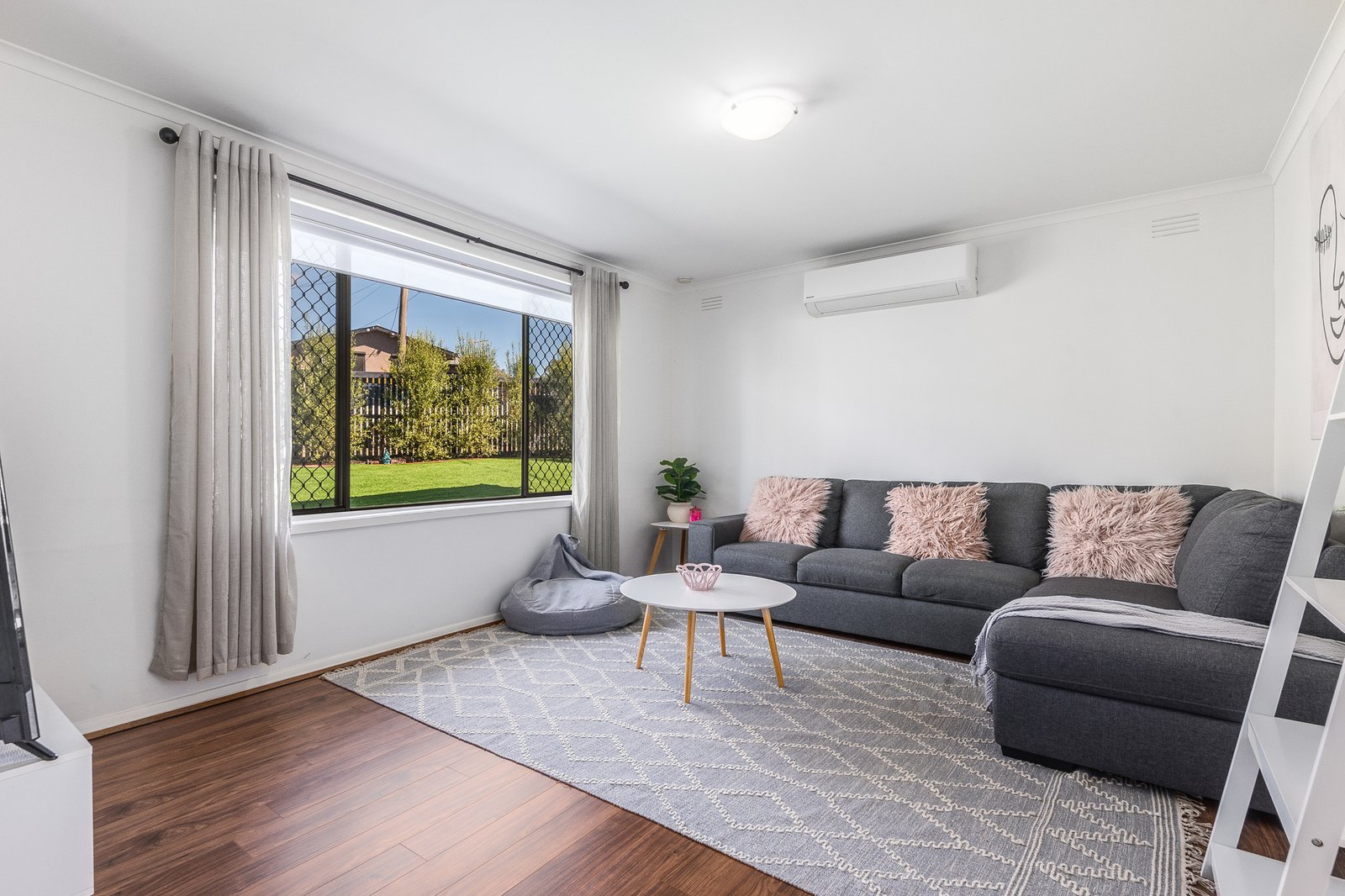Gallery: 1/1 Kinnordy Court