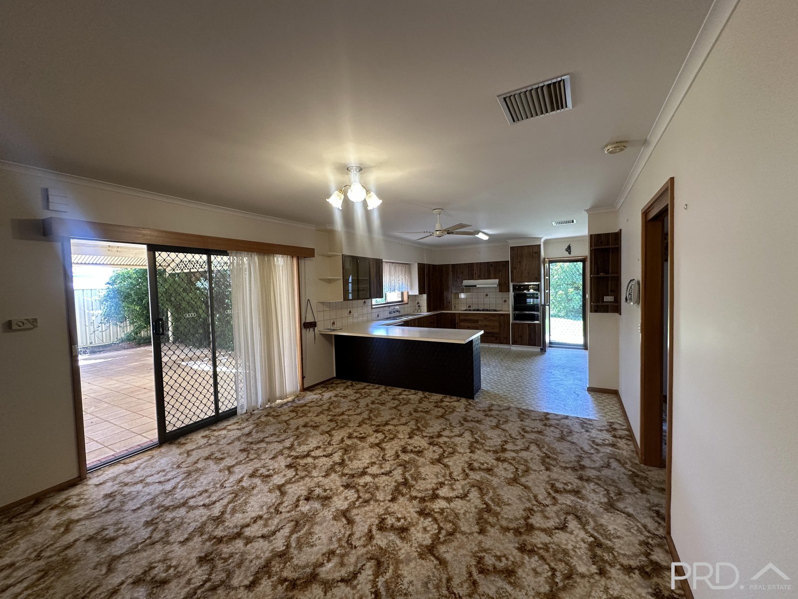 11 Kurrajong Street RED CLIFFS 11