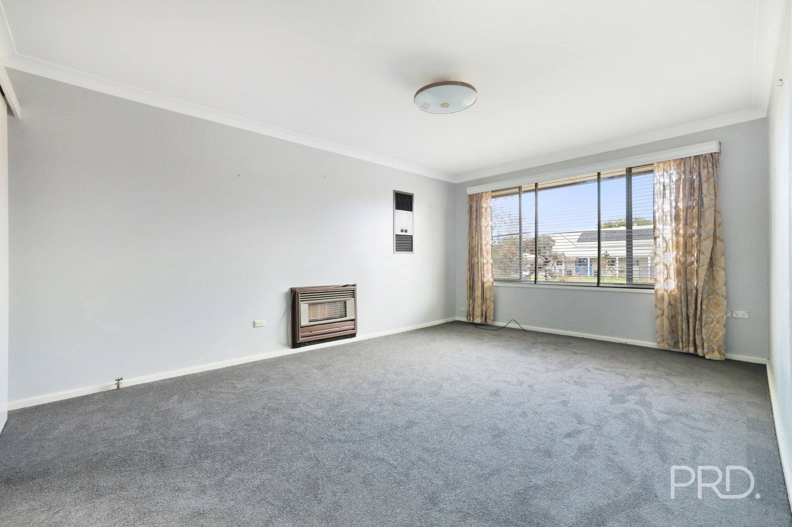11 Kurrawan Street TAMWORTH 4