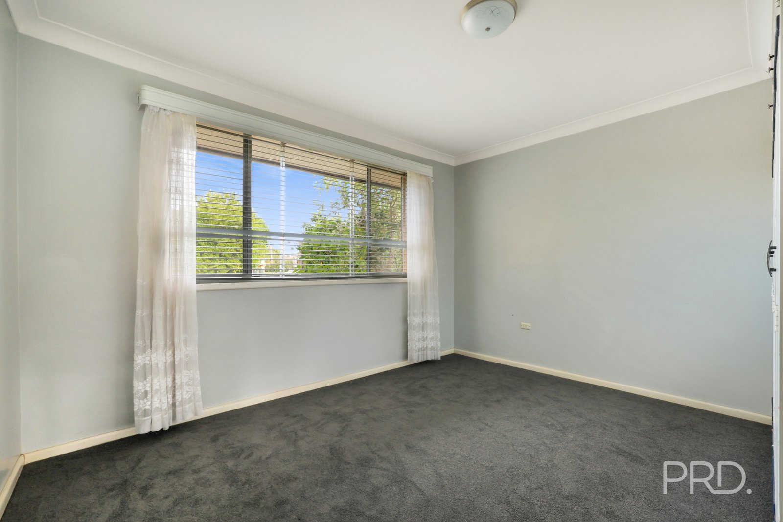 11 Kurrawan Street TAMWORTH 10