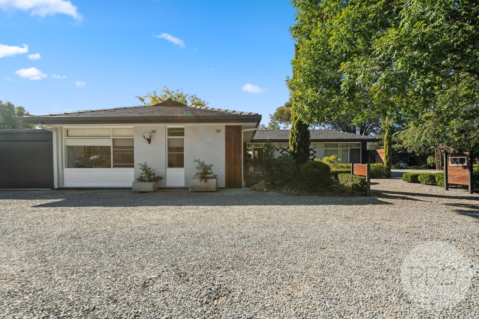 11 Kyeamba Avenue LAKE ALBERT 3