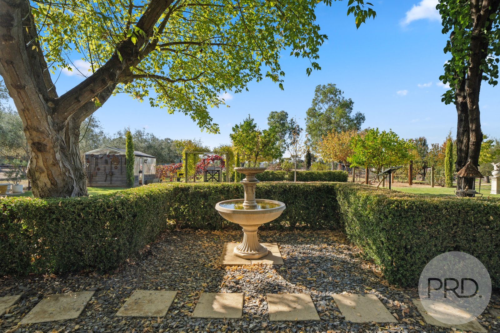 11 Kyeamba Avenue LAKE ALBERT 16