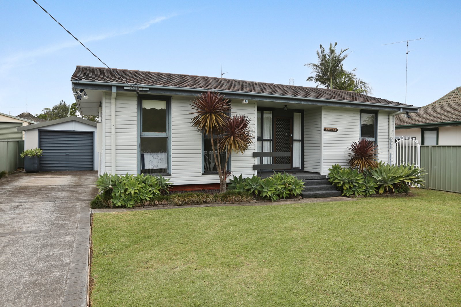 11 Kyeema Avenue KOONAWARRA 1