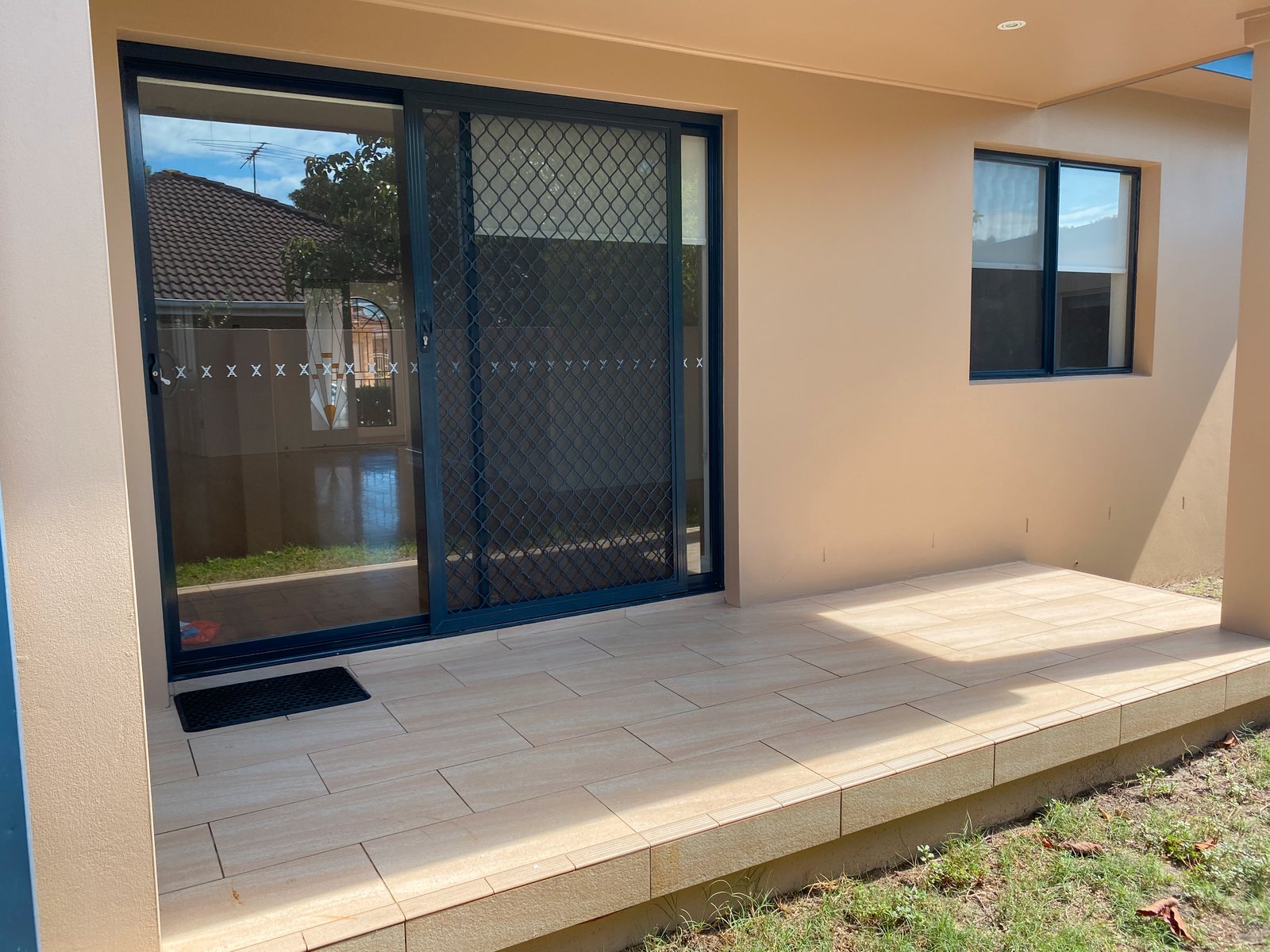 11 Lakeside Avenue MONTEREY 15