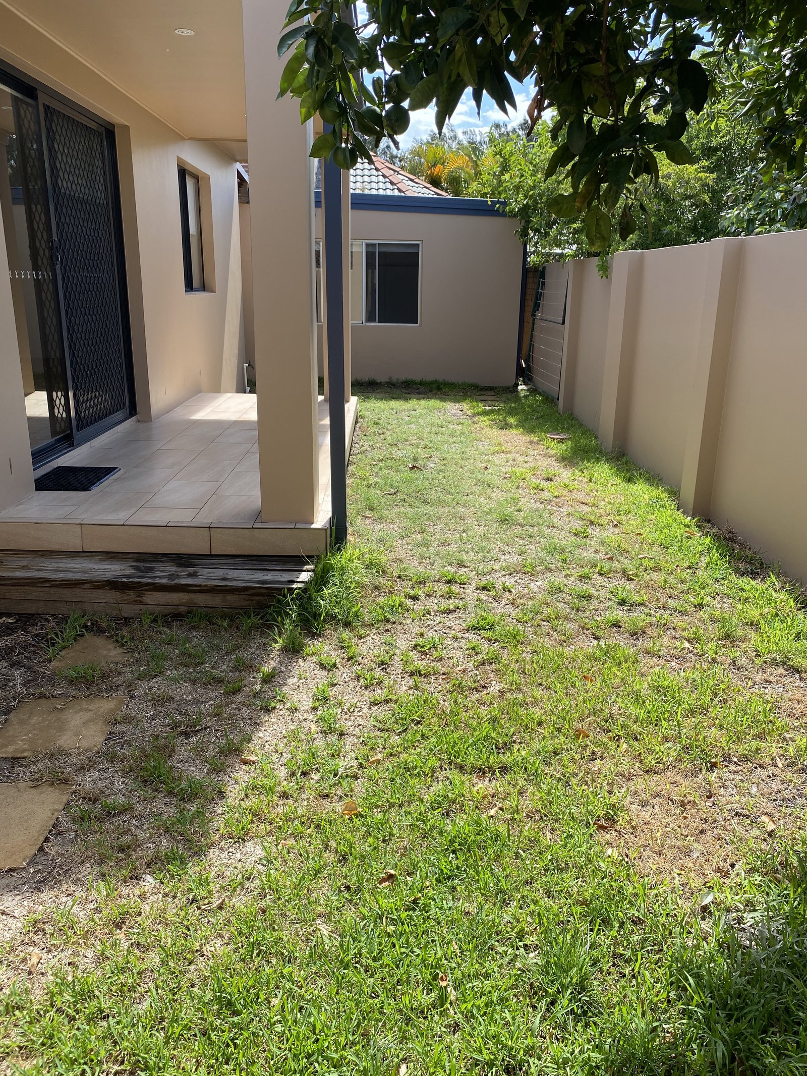 11 Lakeside Avenue MONTEREY 17