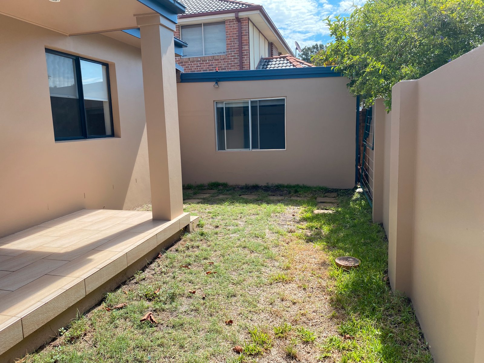 11 Lakeside Avenue MONTEREY 16