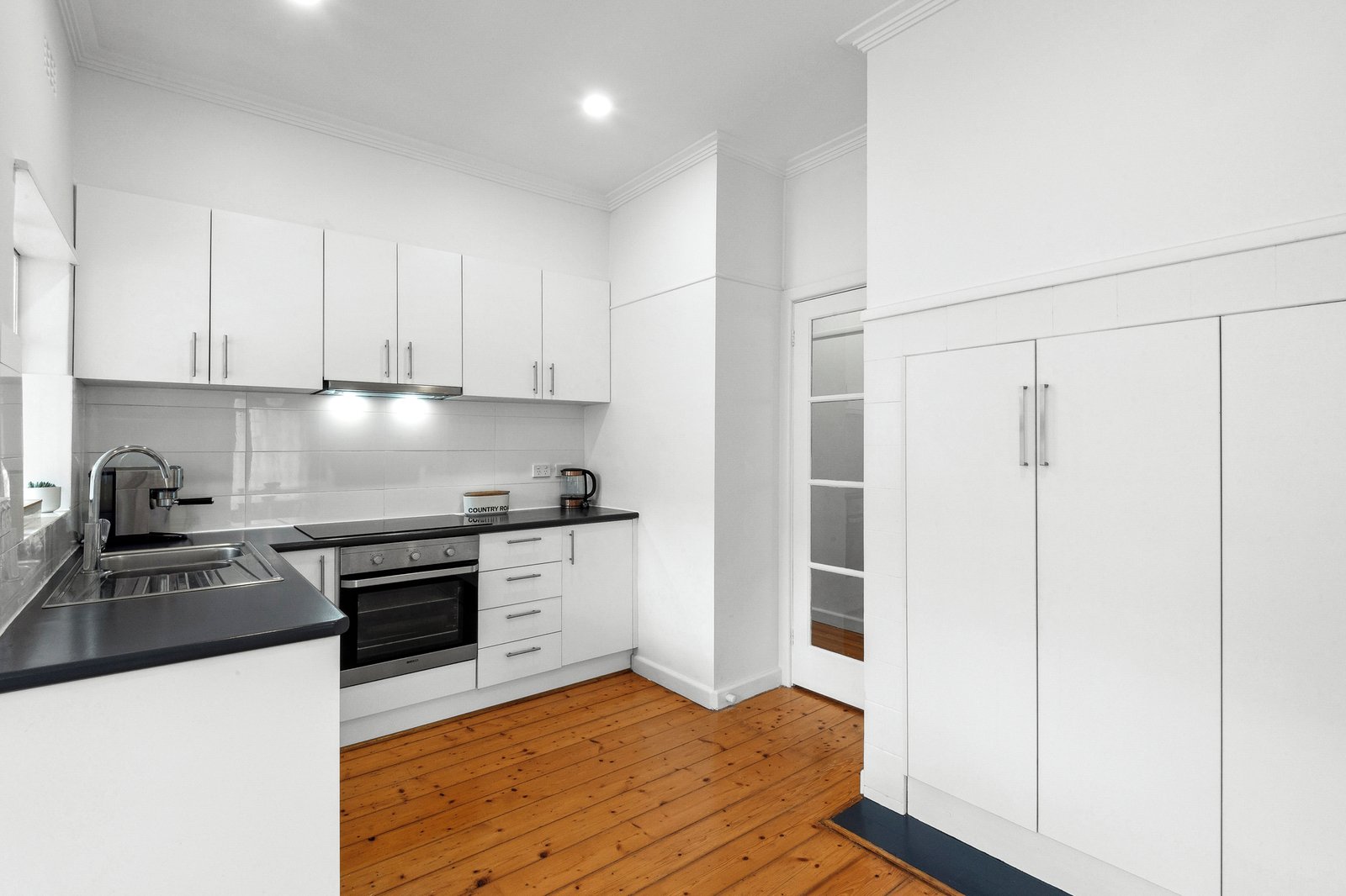 Gallery: 11 Langibanool Avenue