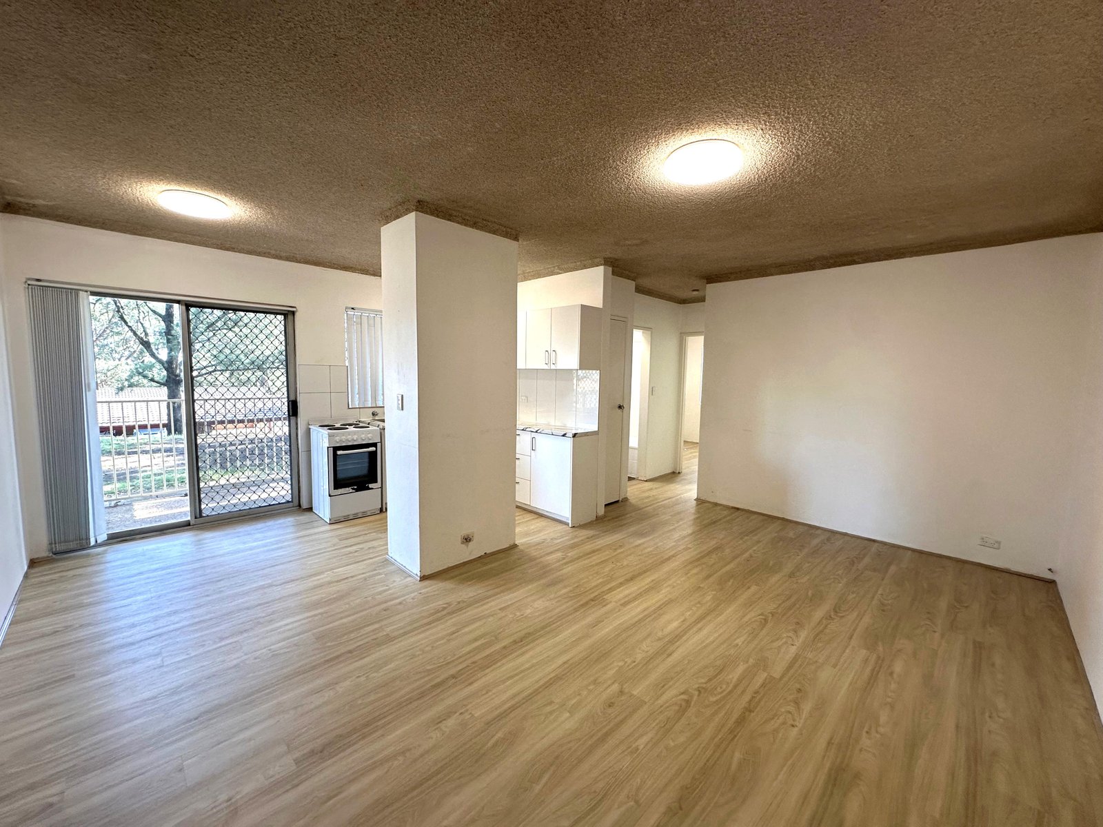 1/1 Lavina Place AMBARVALE 2