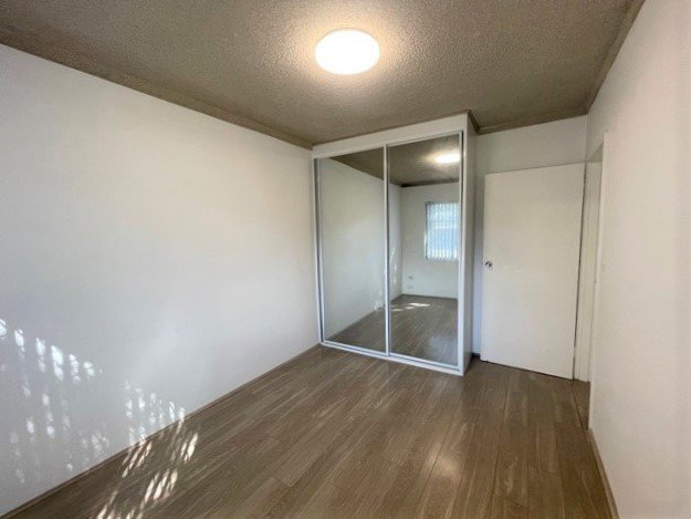 1/1 Lavina Place AMBARVALE 4