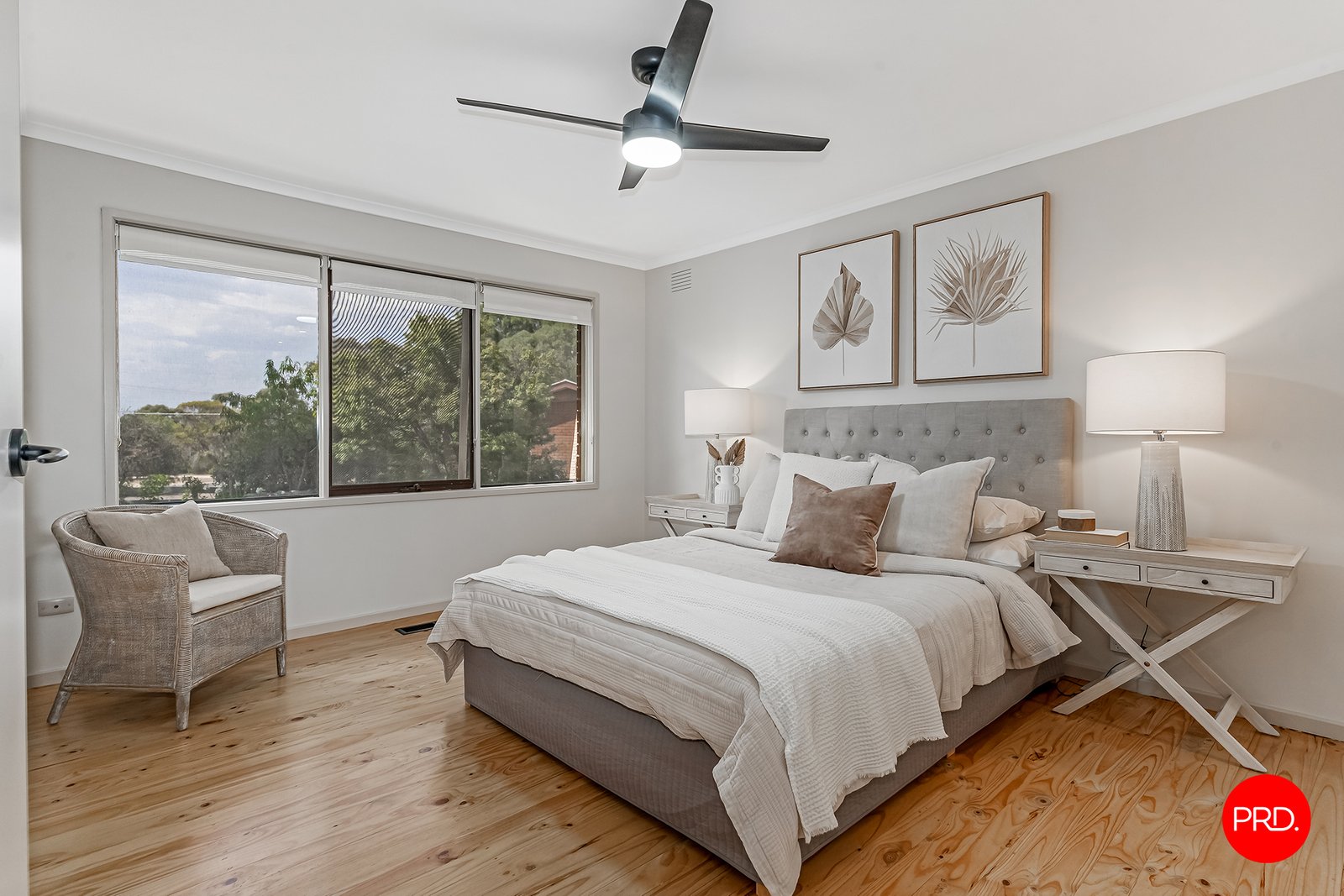 11 Lawrence Road STRATHFIELDSAYE 10