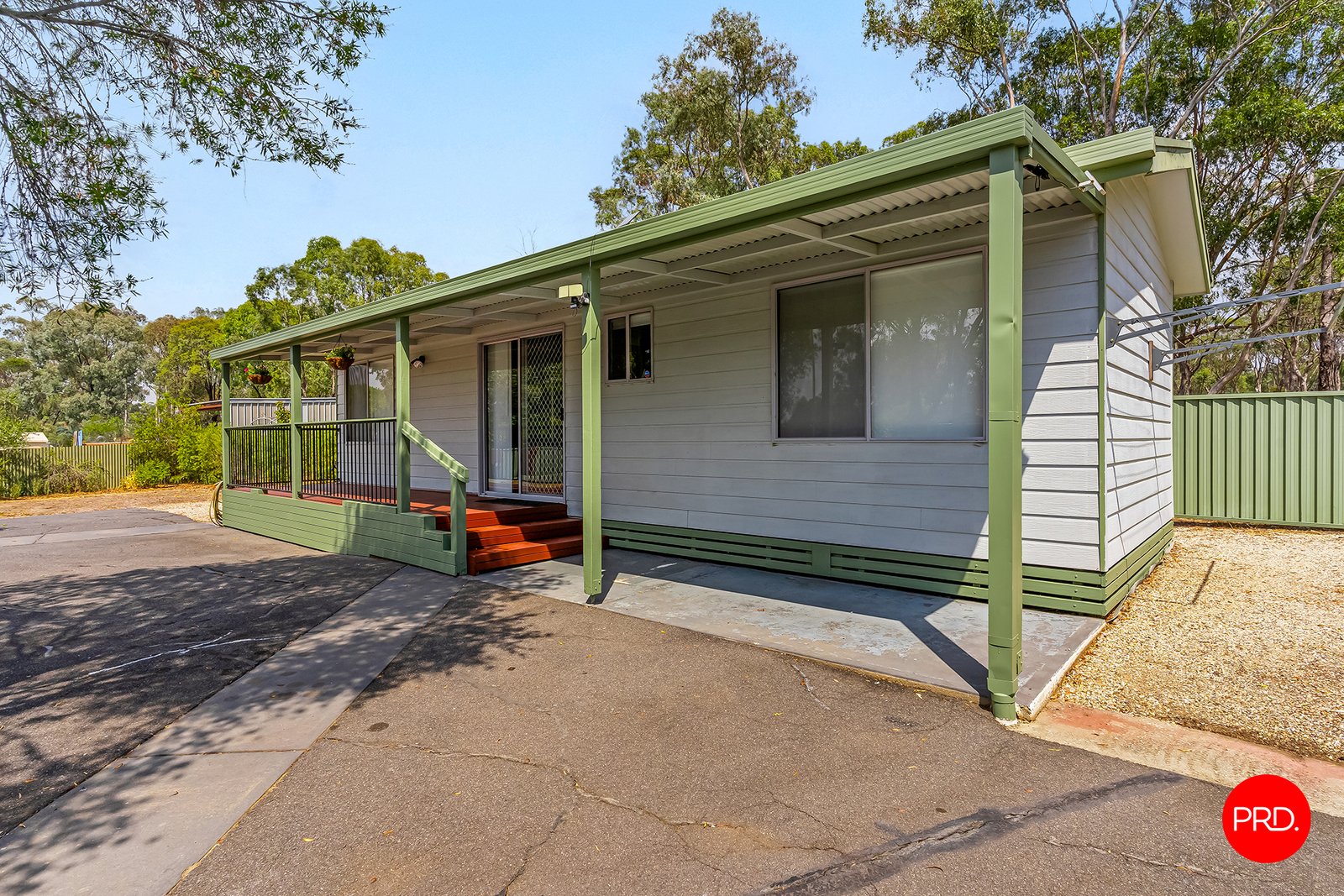 11 Lawrence Road STRATHFIELDSAYE 21