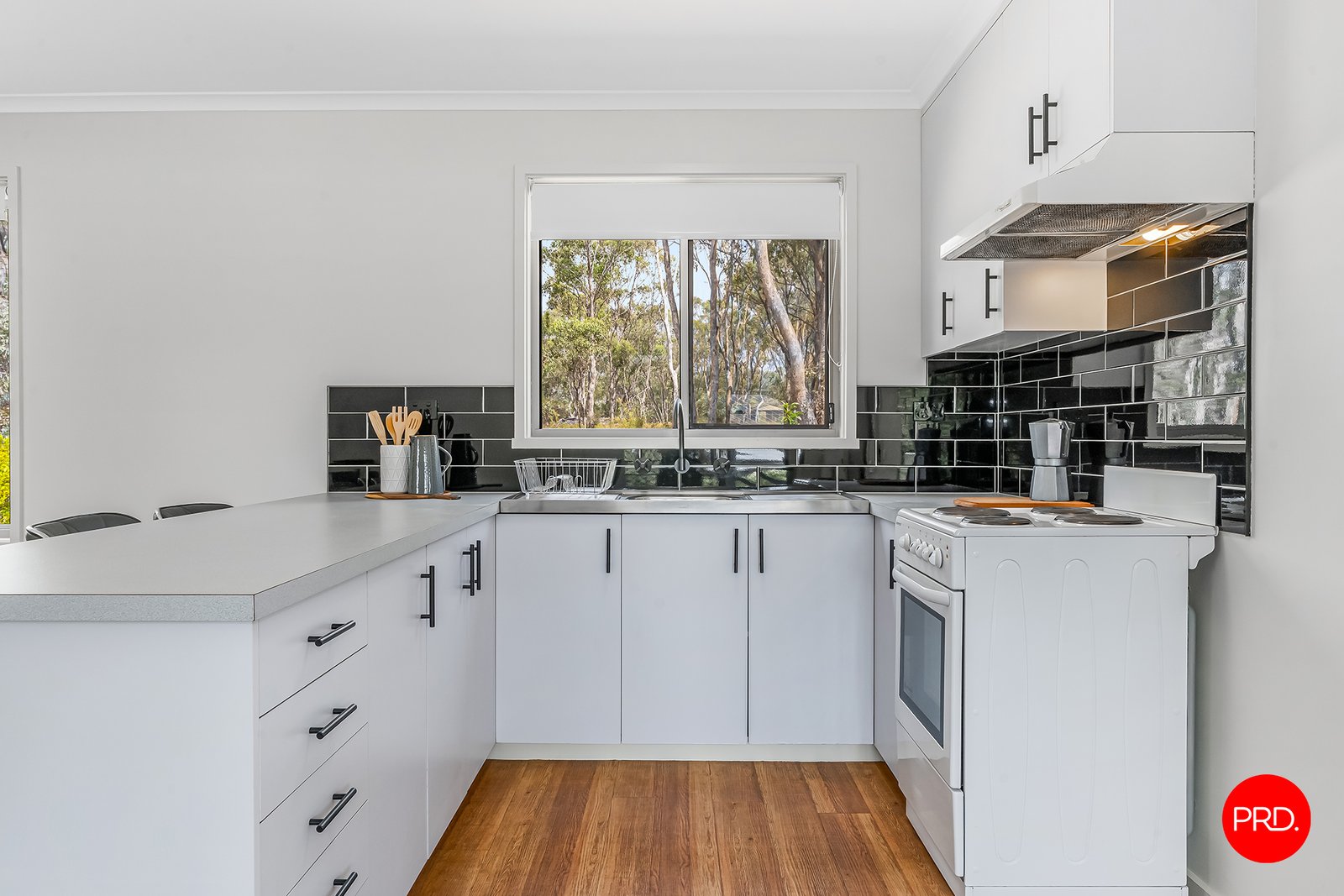 11 Lawrence Road STRATHFIELDSAYE 24