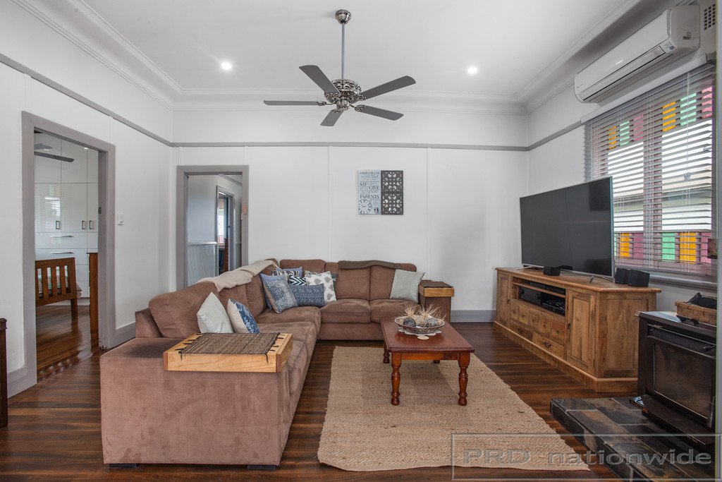 11 Lawson Street BERESFIELD 3