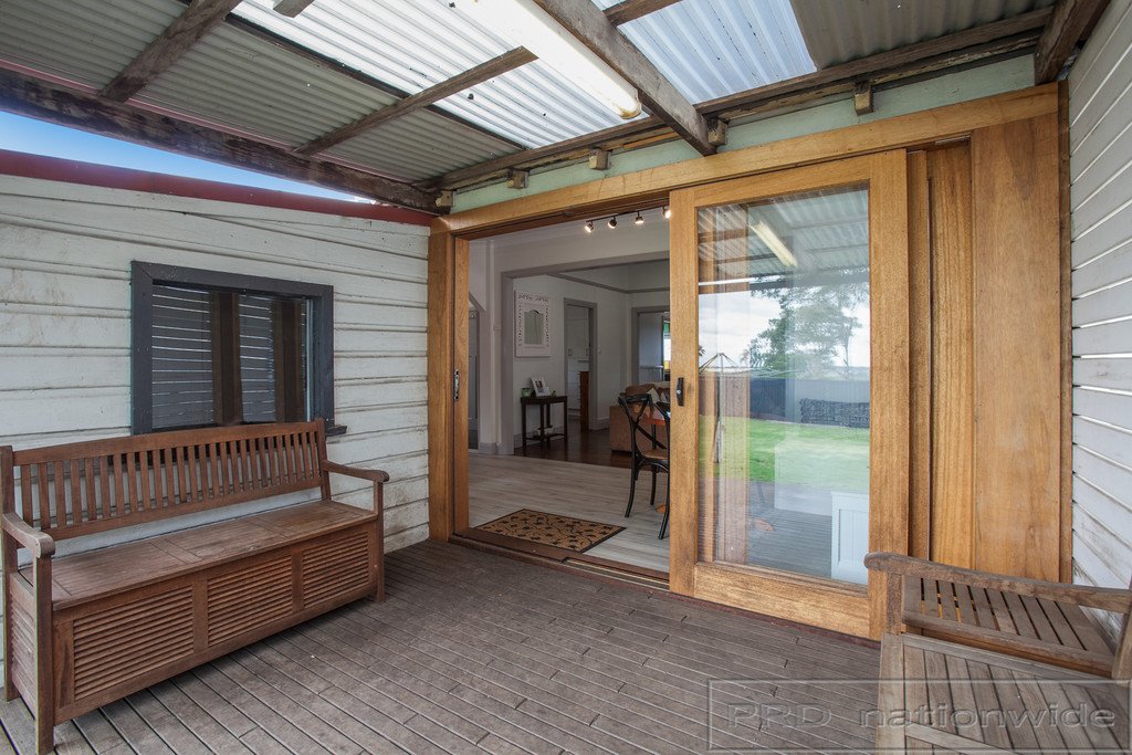 11 Lawson Street BERESFIELD 13