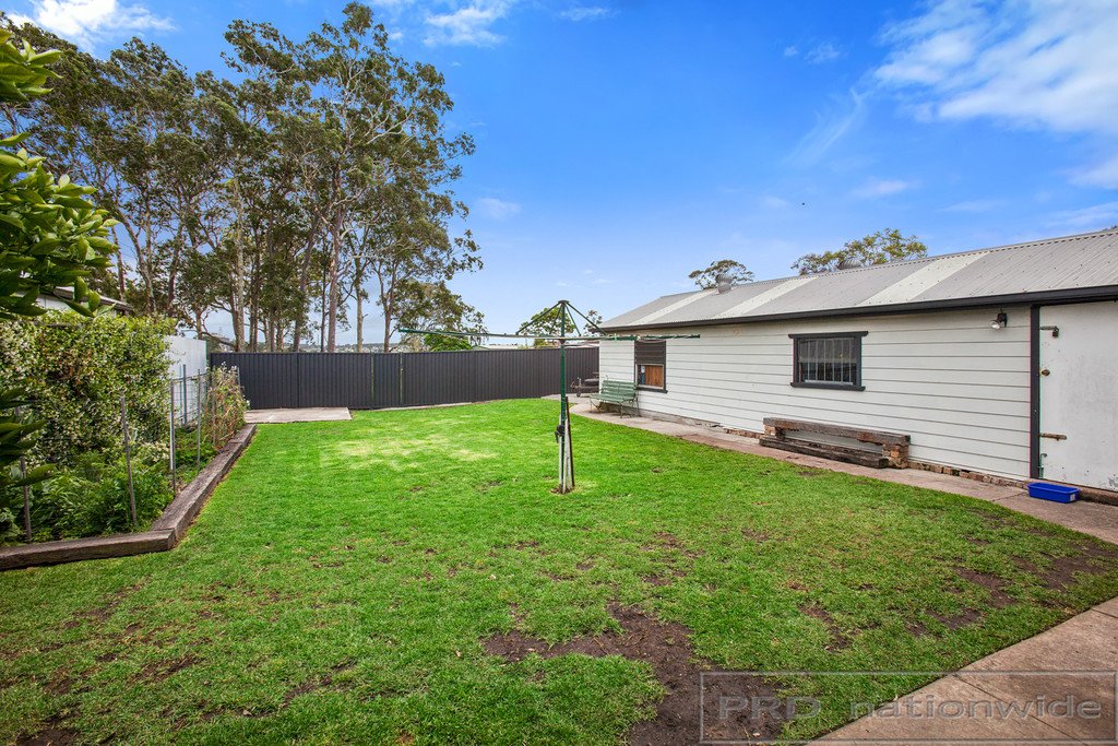 11 Lawson Street BERESFIELD 14