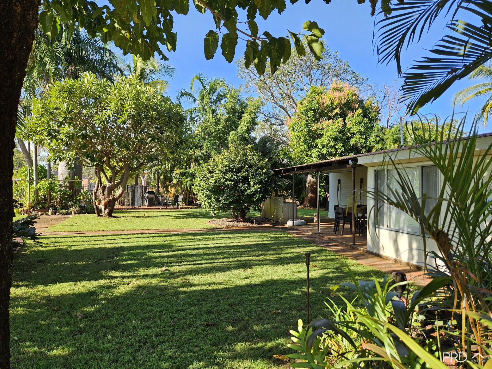 11 Lennard Road DERBY 1